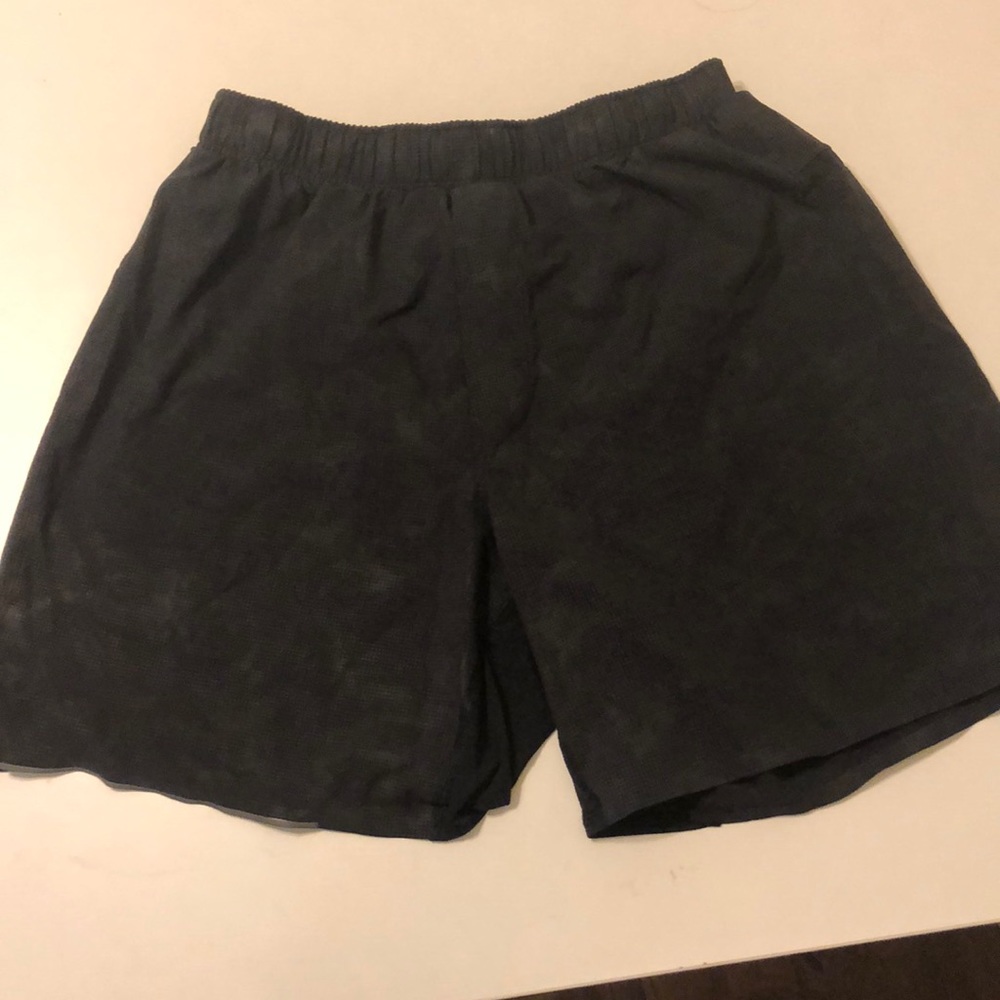Lulu lemon guy shorts